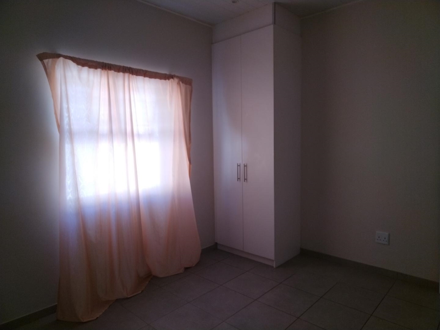 To Let 2 Bedroom Property for Rent in Laaiplek Western Cape